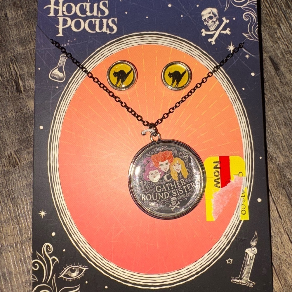 Hocus Pocus necklace and earring set NEW Halloween